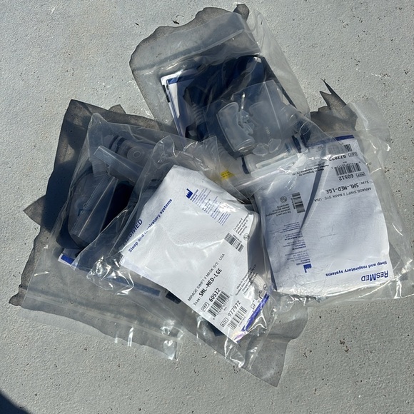 Mirage Swift II Mask System Headgear & Cushions S/M/L 60512 NEW x4 pack - Picture 1 of 4